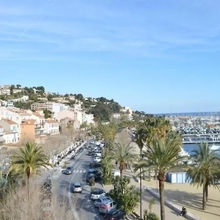 Lavandou Plage * Le Lavandou